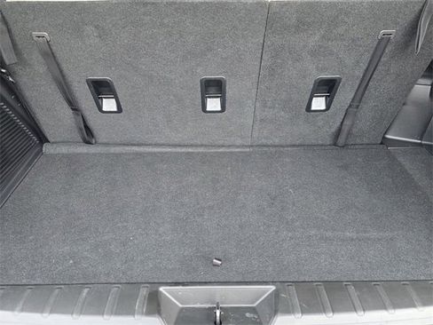 Used 2025 Subaru Ascent Premium image 23