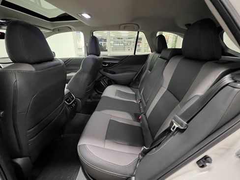 Used 2025 Subaru Outback Onyx Edition XT image 12