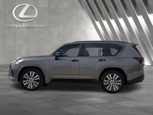 Certified 2025 Lexus LX 600 4WD w/ Appearance Package image 1
