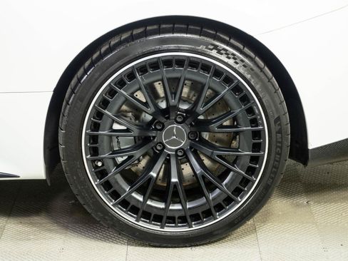 Used 2024 Mercedes-Benz CLE 53 AMG 4MATIC image 32