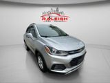 Used 2020 Chevrolet Trax LT w/ LT Convenience Package image 5