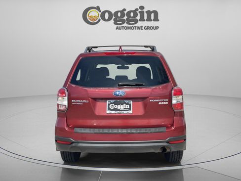 Used 2016 Subaru Forester 2.5i Premium image 6