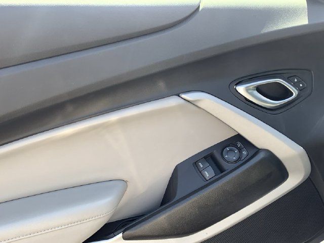 Used 2023 Chevrolet Camaro LT RWD image 17