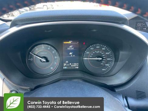 Used 2022 Subaru Crosstrek 2.0i Premium AWD/4WD image 9