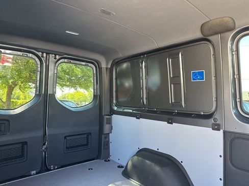 Used 2026 Mercedes-Benz Sprinter 2500 image 38