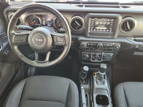 Used 2020 Jeep Wrangler Unlimited Sport AWD/4WD image 28