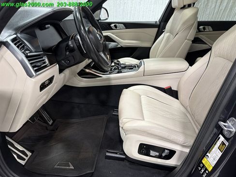 Used 2019 BMW X7 xDrive50i w/ Dynamic Handling Package AWD/4WD image 15