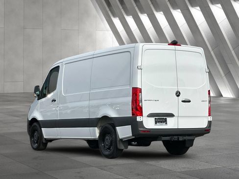 Used 2026 Mercedes-Benz Sprinter 2500 image 6