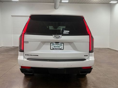 Used 2021 Cadillac Escalade ESV Sport Platinum image 25
