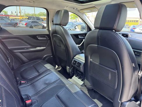 Used 2018 Jaguar F-PACE Prestige AWD/4WD image 36