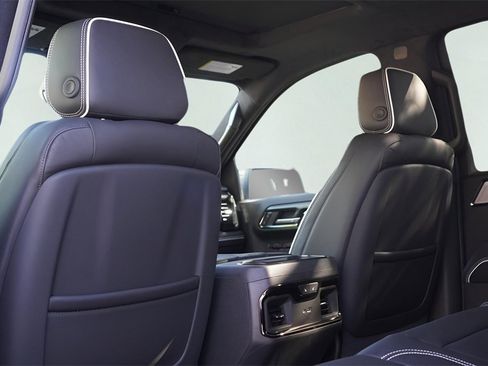 New 2026 GMC Sierra 1500 AT4X image 18