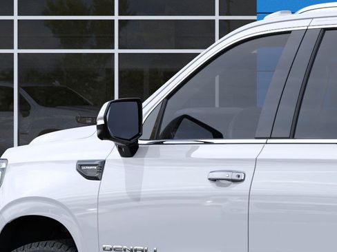 New 2026 GMC Yukon XL Denali Ultimate image 13