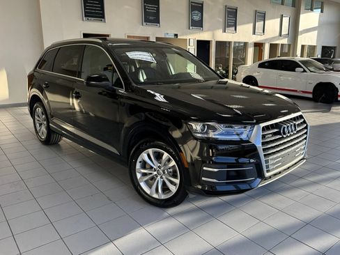 Used 2018 Audi Q7 3.0T Premium AWD/4WD image 7