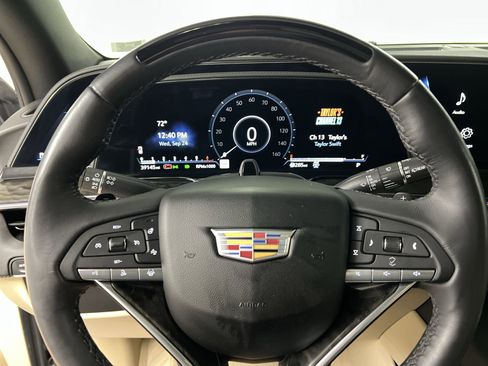 Certified 2024 Cadillac Escalade Premium Luxury image 84