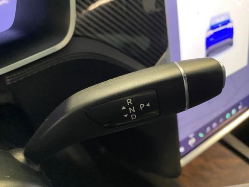 Used 2017 Tesla Model X 75D image 19