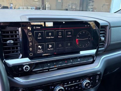 Used 2022 GMC Sierra 1500 SLT w/ SLT Convenience Package image 10