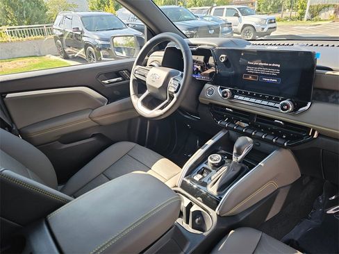 New 2026 Chevrolet Colorado ZR2 w/ ZR2 Bison Edition image 10