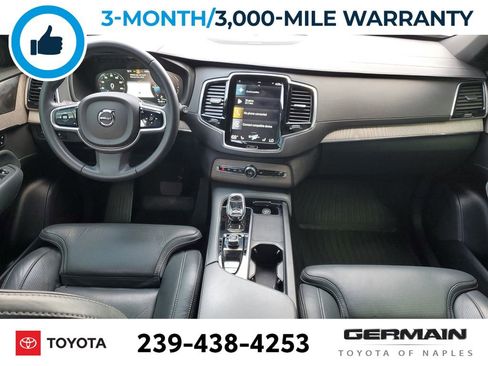 Used 2022 Volvo XC90 T8 Inscription image 17