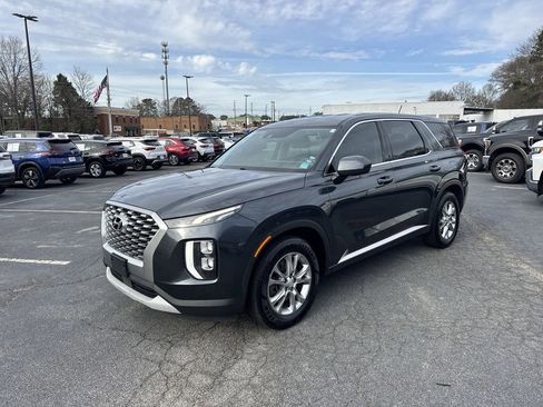 Used 2020 Hyundai Palisade SE image 3