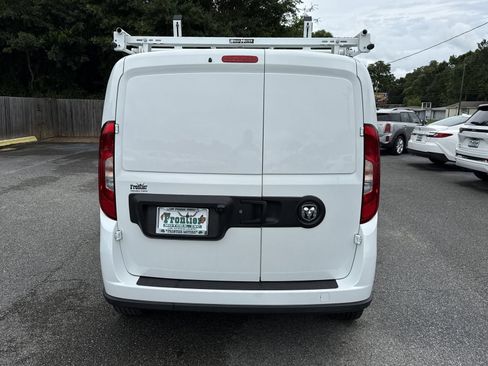 Used 2022 RAM ProMaster City Tradesman FWD image 4