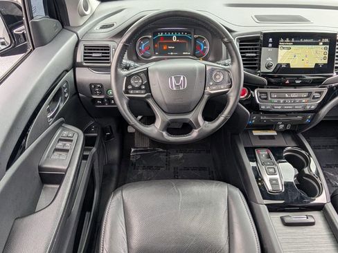 Used 2019 Honda Pilot Elite image 13