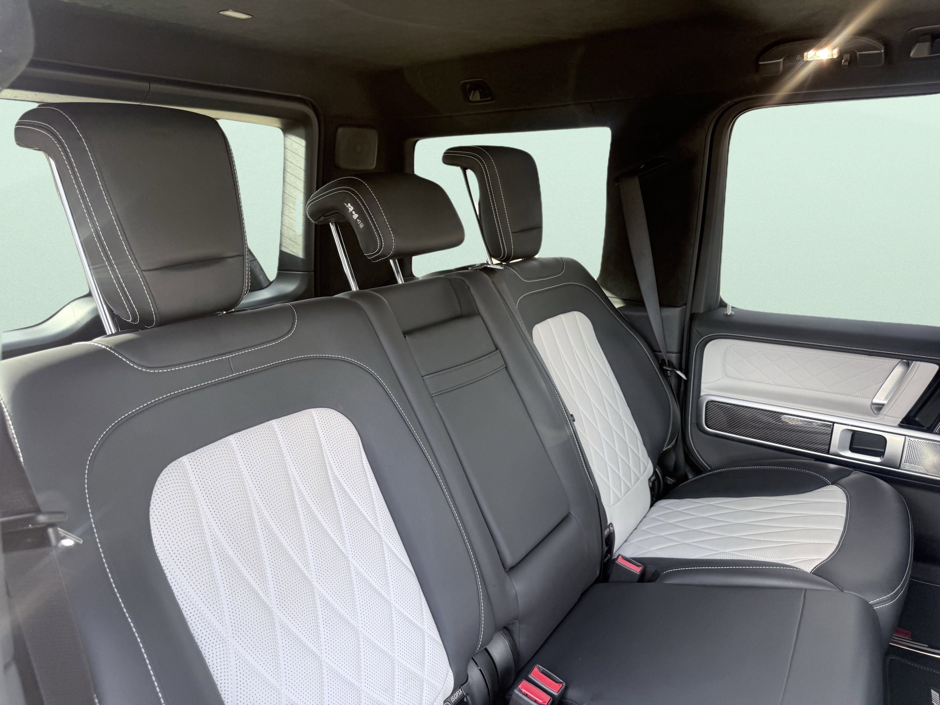 Used 2023 Mercedes-Benz G 550 image 43