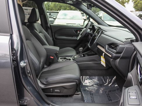 New 2025 Subaru Forester Limited image 16