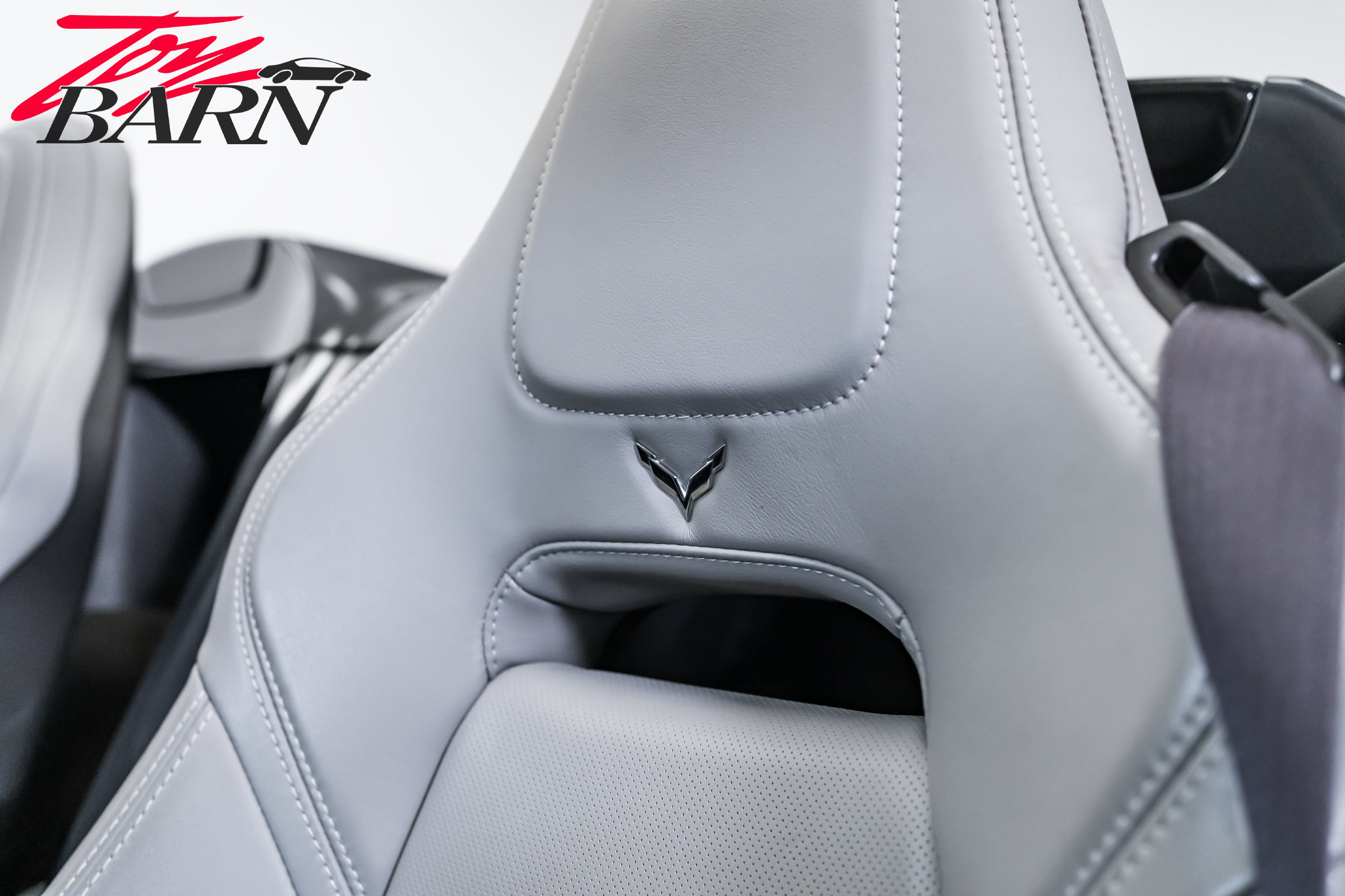 Used 2014 Chevrolet Corvette Stingray Convertible w/ 3LT Preferred Equipment Group RWD image 31