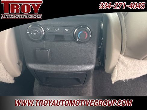 Used 2013 Ford Explorer XLT image 20