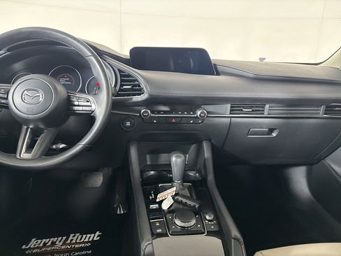 Used 2025 MAZDA MAZDA3 s image 24