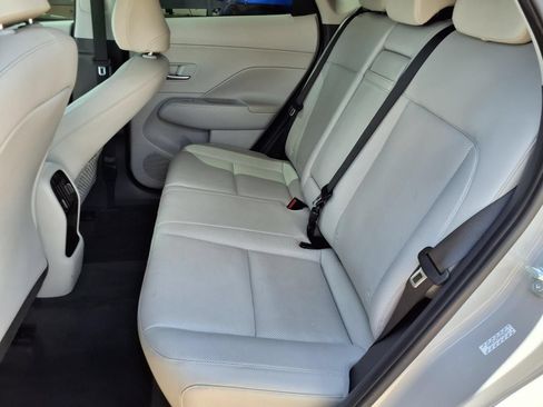 Used 2024 Hyundai Kona Limited FWD image 26