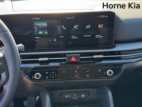 New 2026 Kia Sportage LX FWD image 15