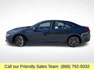 New 2026 Toyota Camry XLE w/ Premium Package AWD/4WD video 2