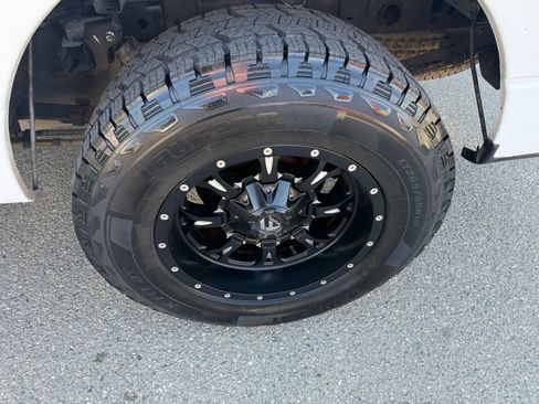 Used 2007 Ford F150 XLT image 11