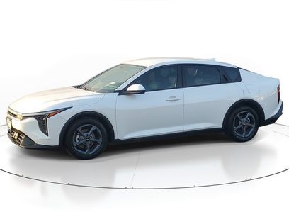 Certified 2025 Kia K4