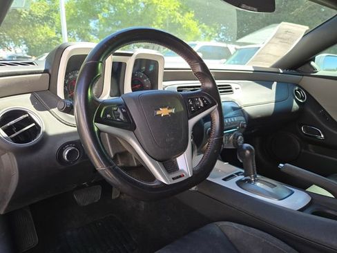 Used 2013 Chevrolet Camaro LS RWD image 12