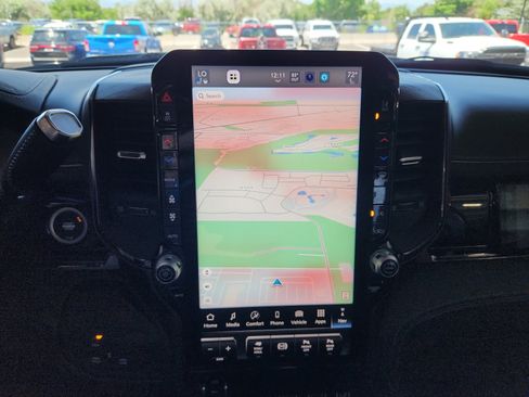 New 2025 RAM 2500 Limited image 28