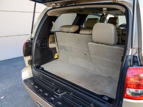 Used 2013 Toyota Sequoia SR5 image 37