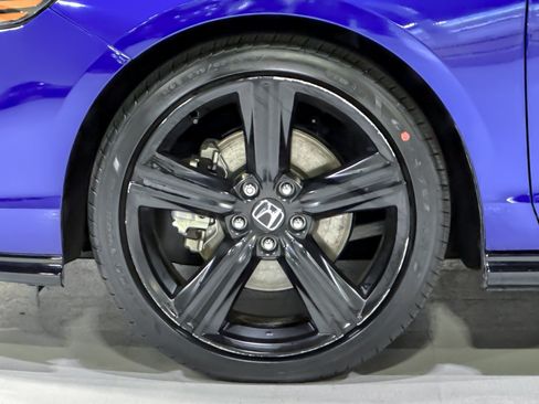 Used 2023 Honda Accord Sport image 13