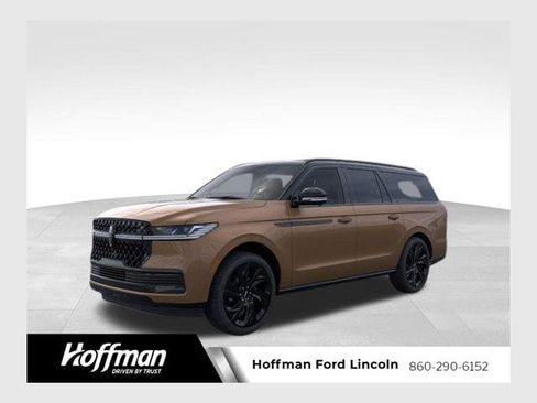 New 2026 Lincoln Navigator L Black Label AWD/4WD image 1
