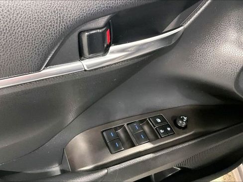 Used 2024 Toyota Camry SE FWD image 42