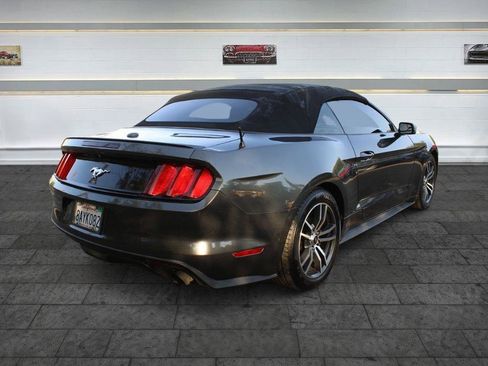Used 2016 Ford Mustang Premium RWD image 7