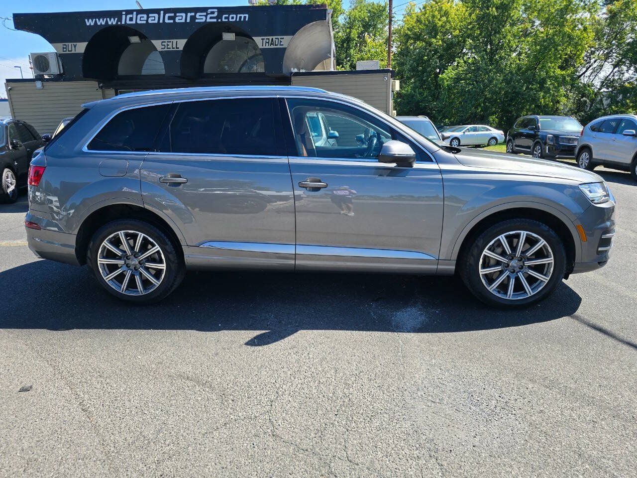 Used 2018 Audi Q7 3.0T Prestige AWD/4WD image 2