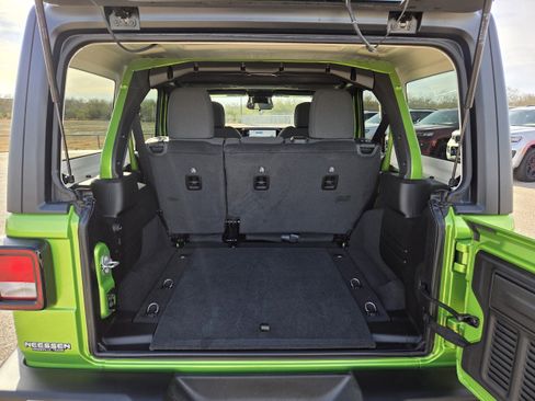 New 2026 Jeep Wrangler Unlimited Sport AWD/4WD image 25