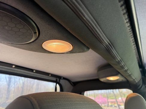 Used 2006 Jeep Wrangler Sport image 31