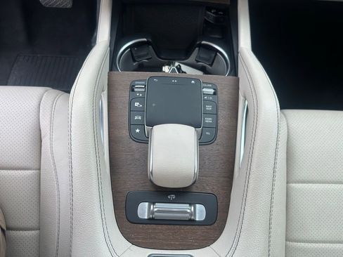 Used 2021 Mercedes-Benz GLS 450 GLS 450 image 16