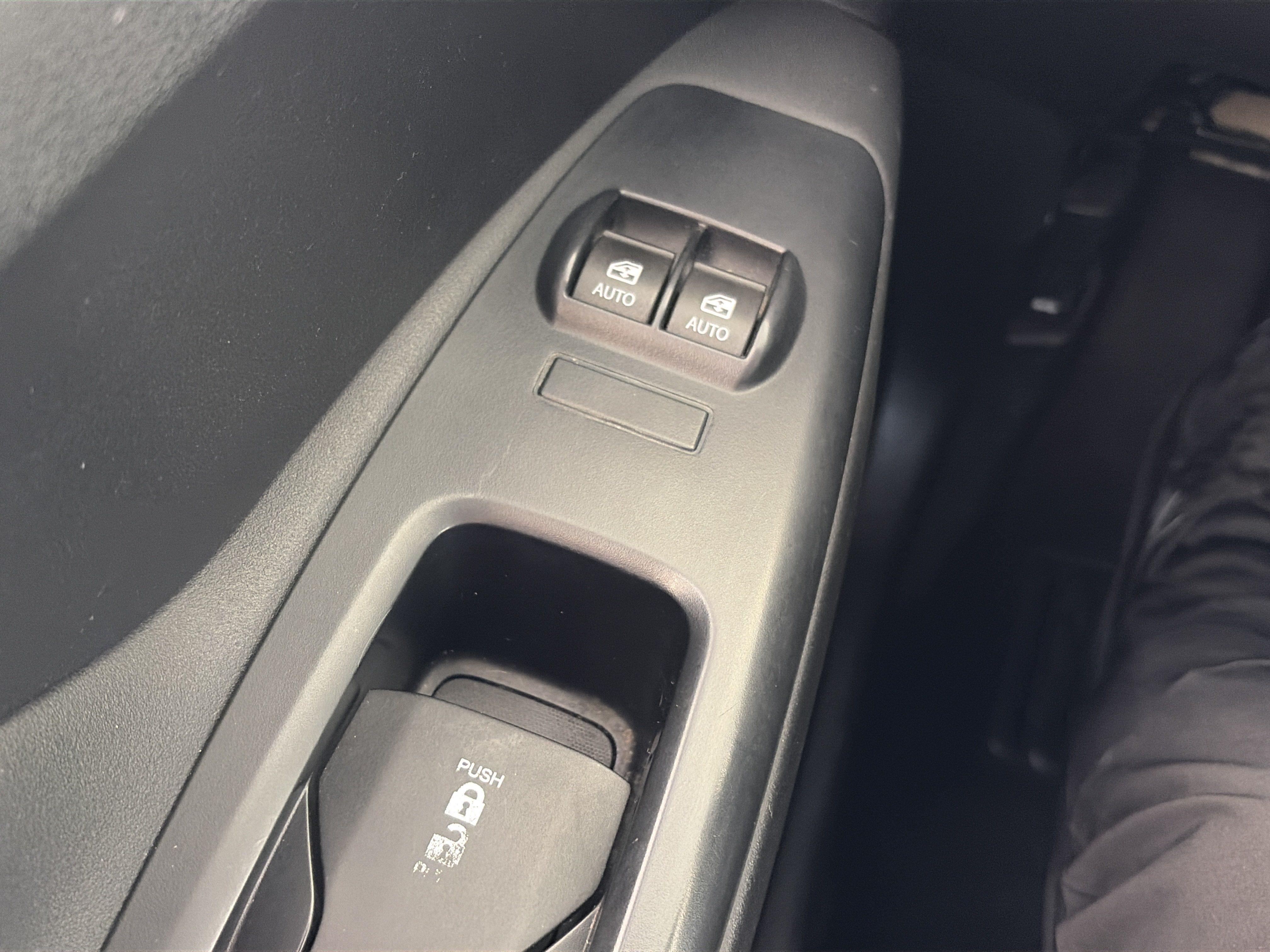Used 2016 RAM ProMaster City Tradesman FWD image 28