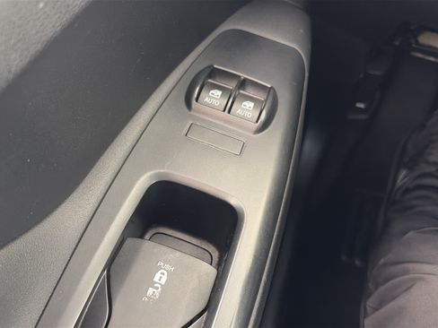 Used 2016 RAM ProMaster City Tradesman FWD image 28