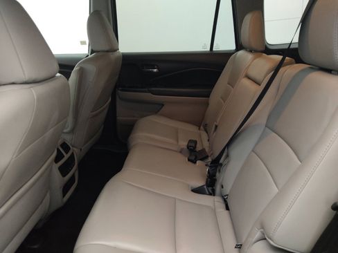 Used 2018 Honda Pilot EX-L image 18