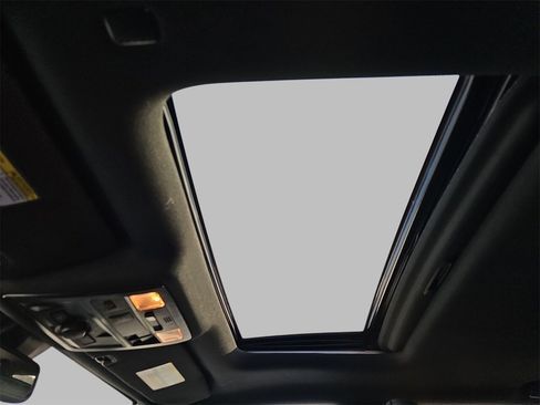 Used 2023 Toyota Tacoma TRD Pro image 29